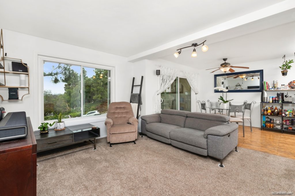 4228 Vista Del Rio Way